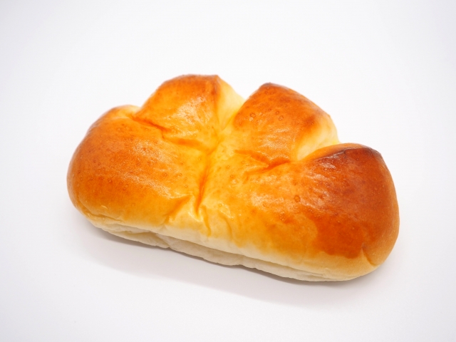 クリームパンの形がグローブの由来